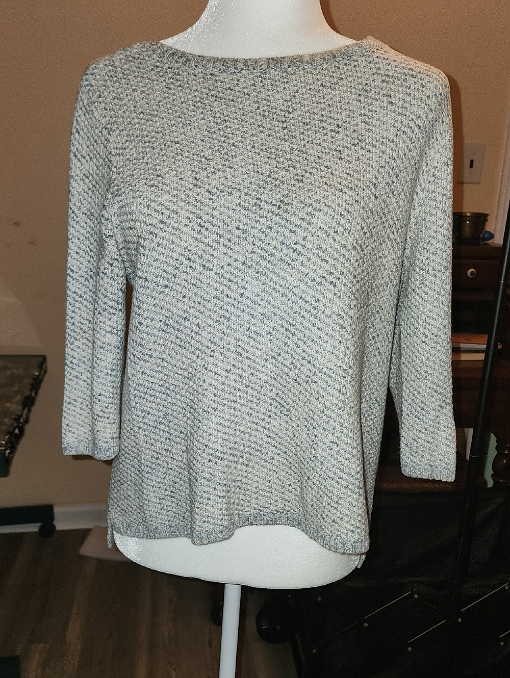 Light Heathered Crewneck Sweater - Ivory and Gray